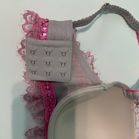 Bra - Picture 5 of 7